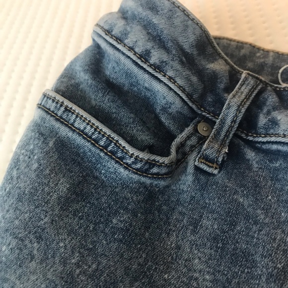 Calvin Klein Acid Washed Denim Jeans - Picture 7 of 7